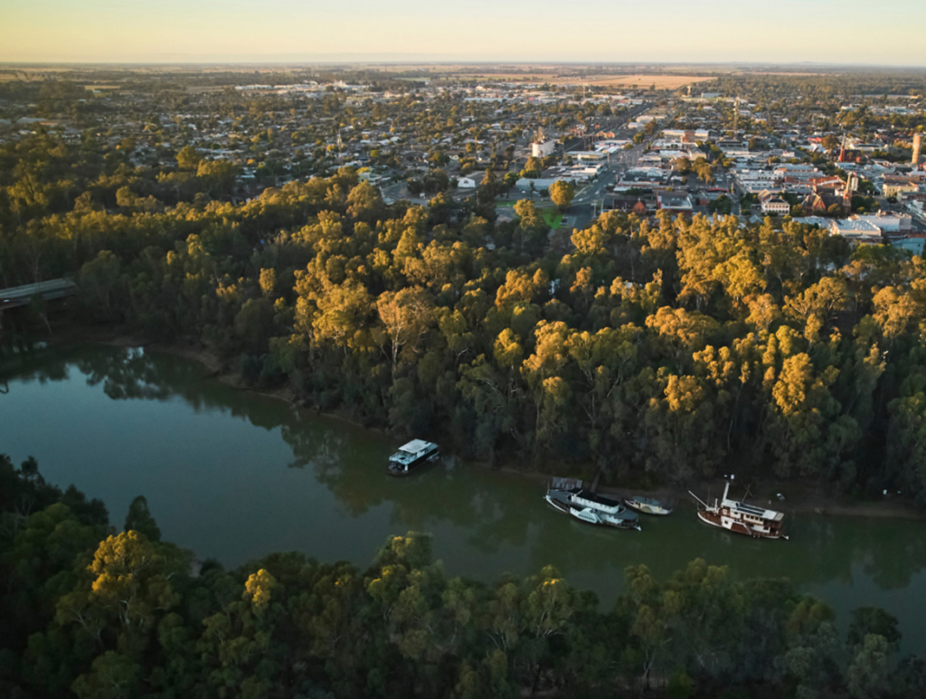 Yallarah Cheerful, Beyond the Horizon